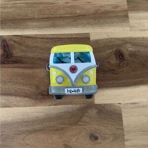 Erstwilder Vagabond Wheels Brooch bus Pin NWOT